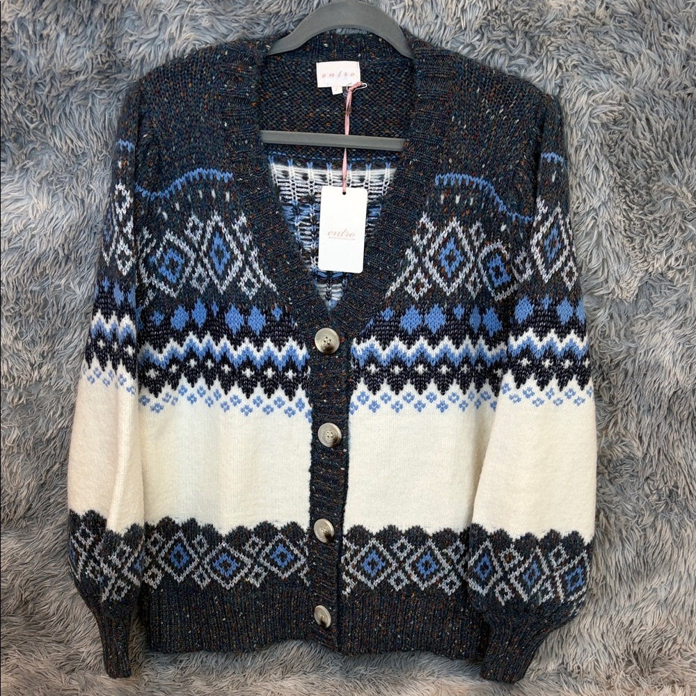 🛍️🤩 ENTRO:Navy & Cream Patterned Button Down Cardigan(Slightly Oversized)🛍️🤩